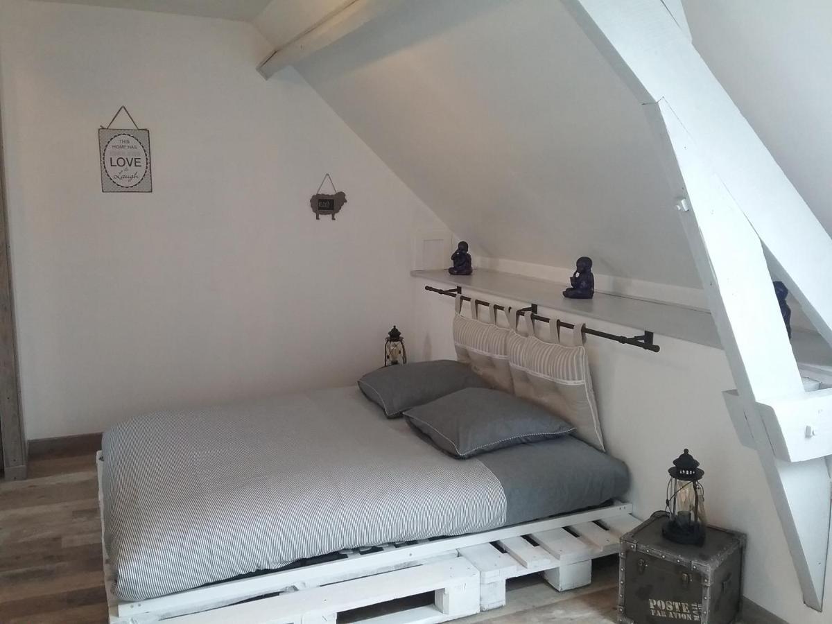 Chambre D'Hotes "Coquelicot" Nurlu Exterior photo