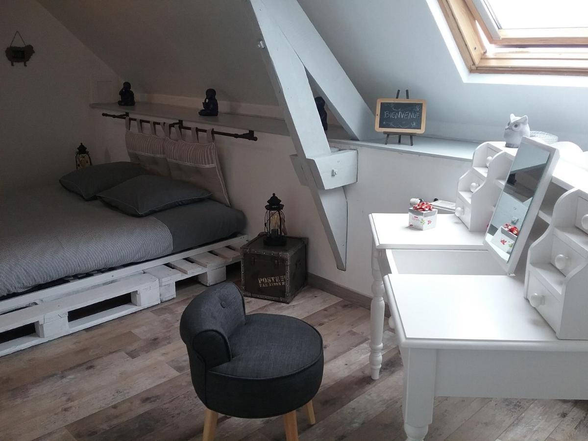 Chambre D'Hotes "Coquelicot" Nurlu Exterior photo