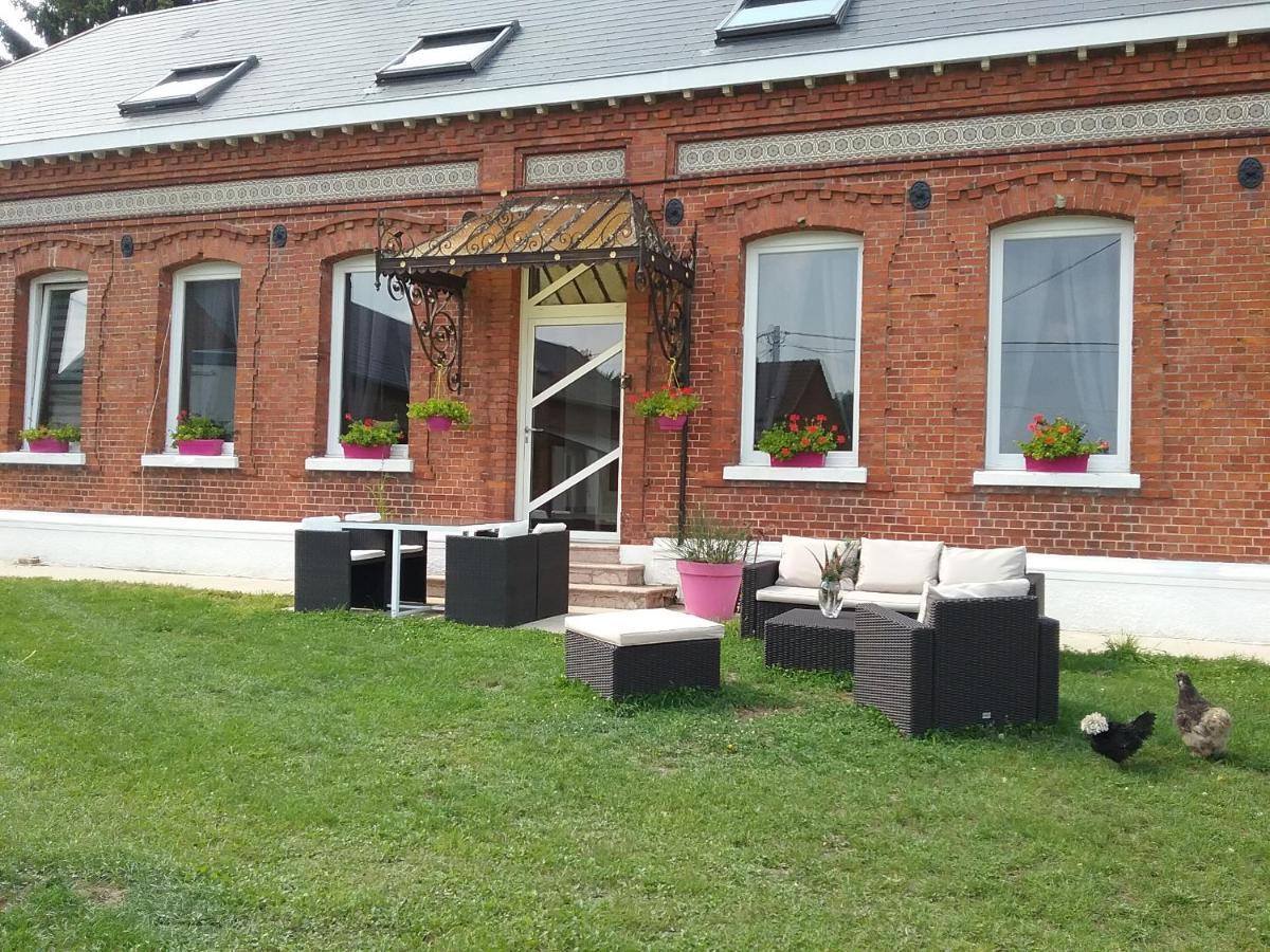 Chambre D'Hotes "Coquelicot" Nurlu Exterior photo