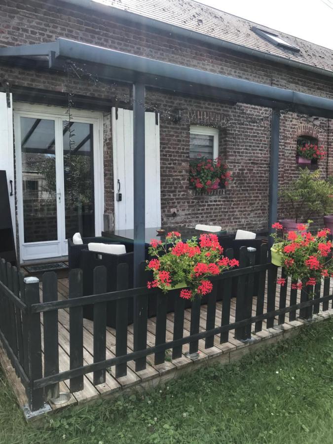 Chambre D'Hotes "Coquelicot" Nurlu Exterior photo